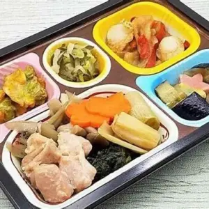 老人用の宅配弁当、おすすめと料金を徹底比較 